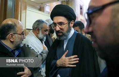  حسین شریعتمداری: آیت‌الله سید مجتبی خامنه‌ای برگزیده حضرت صاحب‌الزمان است نه خبرگان