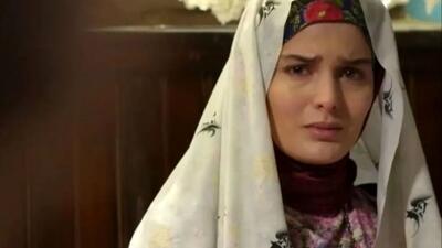  نوستالژی هنری /«غزاله اکرمی» بازیگر نقش سوجان در پشت صحنه سریال رحیل؛ سال 1402