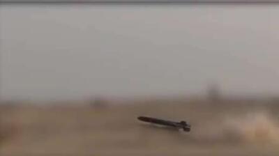  سپاه ایران، فیلمی از پرتاب پهپادهایی را منتشر کرد که منافع ایالات متحده آمریکا در خاورمیانه را به عنوان بخشی از عملیات موج‌پنجاهم «وعده صادق 4» هدف قرار می‌دهند.