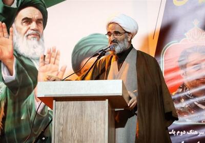  امام جمعه سمنان: دشمنان خواب تجزیه دیده‌اند اما کور خوانده‌اند - تسنیم