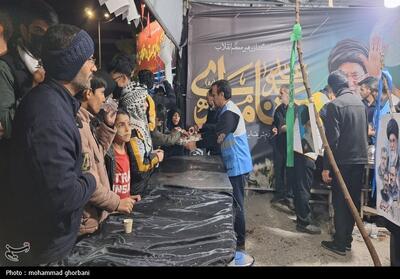  برپایی 10 موکب فرهنگی توسط طلاب بسیجی در زنجان - تسنیم