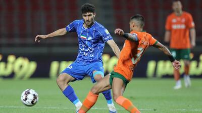  امیر محمد رزاقی نیا: مردم مظلوم ایران کنار یکدیگر ایستاده‌اند