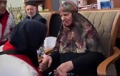  وقتی مادری از صدای جنگنده‌ها می‌ترسد...