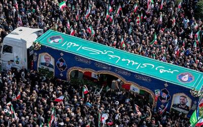  حاشیه و متن تشییع  «علی لاریجانی»، «سردار سلیمانی» و کارکنان «ناو دنا»