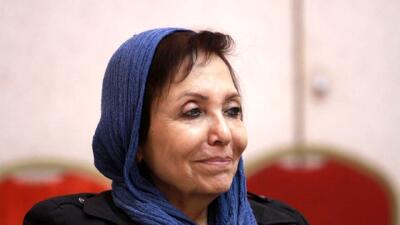  عکس| سفر زمان؛ چهرۀ «مریم معترف» در 47 سالگی در یک تئاتر؛ سال 71