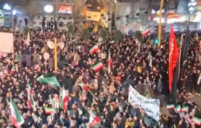  «ای رهبر عزیزم آماده‌ایم آماده»