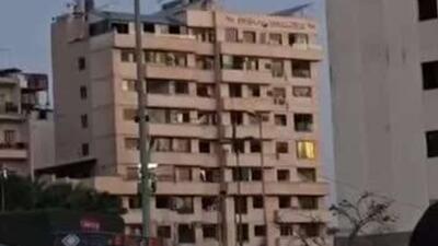  نیروی هوایی اسرائیل کل یک ساختمان را در نزدیکی میدان اصلی بیروت تخریب کرد