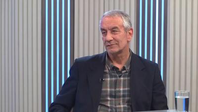  افشاگری علی کفاشیان از حواشی سیاسی و پیشنهادات پناهندگی به تیم ملی فوتبال زنان