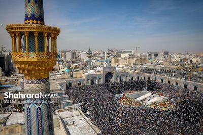  میزبانی ۱۲ هزار خادم رضوی از زائران در برنامه‌های تحویل سال ۱۴۰۵ و نماز عید فطر در حرم امام‌رضا(ع)