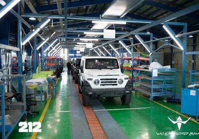  خودروی 212 خودروسازی ایلیا روی خط تولید - تسنیم