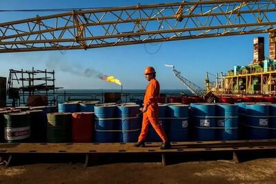  سه پیش‌بینی از قیمت نفت در بازار جهانی/ قیمت نفت به بشکه‌ای چند دلار می‌رسد؟