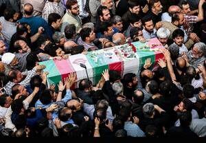 پیکر ۱۲ شهید حمله هوایی به مناطق مسکونی دورود تشییع شد