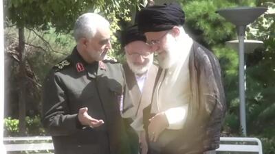  رهبر شهید انقلاب: در دنیا با حاج قاسم خیلی رفیق بودیم؛ ان‌شاءالله خدا کاری کند که در قیامت هم خیلی رفیق باشیم + فیلم