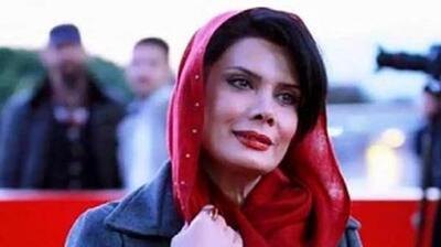  بیزاری جویی عاطفه رضوی نسبت به افراد جنگ طلب + عکس