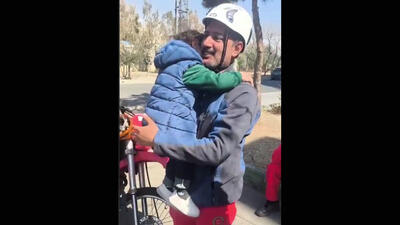  فیلم لحظاتی حساس با امدادگران هلال احمر در امدادرسانی به هموطنان آسیب دیده از حملات هوایی