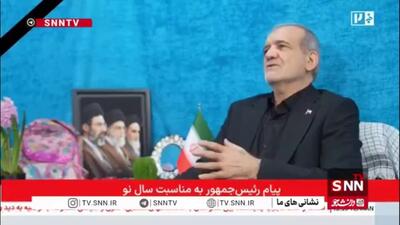  کوله‌پشتی دانش آموزان شهید مدرسه میناب سر سفره هفت سین رئیس‌جمهور