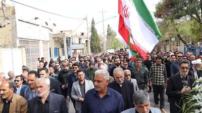  زرقان در غم و عزا؛ وداع پرفراق و باشکوه مردم با دو قهرمان راه وطن + فیلم