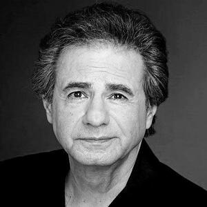  عارف در گذشت