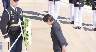  اتفاق عجیب؛ ادای احترام نخست وزیر ژاپن به خلبان پرتاب‌کننده بمب اتم در هیروشیما!