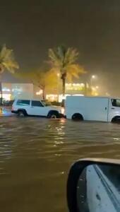  تصاویری از وقوع سیل در عربستان+ فیلم