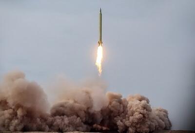  سپاه: موج ۷۲ علیه اهدافی در شمال و قلب سرزمین‌های اشغالی و ناوگان پنجم دریایی ارتش تروریست امریکا اجرا شد / سامانه‌های ارتقا یافته بومی آفندی و پدافندی به فضل الهی شاهکار‌های بیشتری رقم خواهند زد