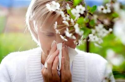  چگونه تفاوت میان آلرژی و سرماخوردگی را تشخیص دهیم؟