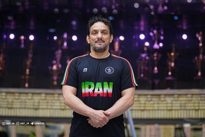  درخواست سرمربی تیم ملی کشتی آزاد برای خواندن سرود از خون جوانان وطن لاله دمیده + فیلم