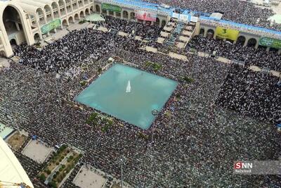  گزارش مراسم اقامه نماز عید سعید فطر در مصلی امام خمینی (ره) تهران + فیلم