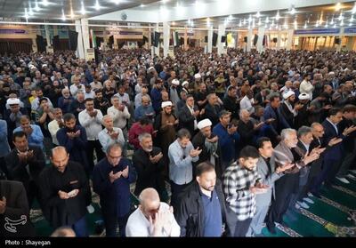  اقامه باشکوه نماز عید سعید فطر در بوشهر تصویر - تسنیم