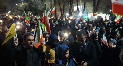  درخواست مردم شهرکرد از برادران ارتشی؛ بگیر انتقامُ و قاتل رهبرُ بزن + فیلم