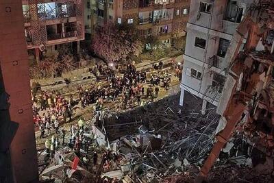  جنگ ایران با یهود بین‌الملل؛ هر روز قشنگ‌تر از دیروز!/صف دراز دستشویی‌ها و دیوار سانسوری که فرو می‌ریزد