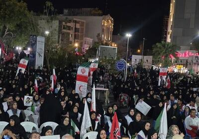  تجمع بوشهری‌‌ها در حمایت از مدافعان میهن در شب اول سال جدید - تسنیم