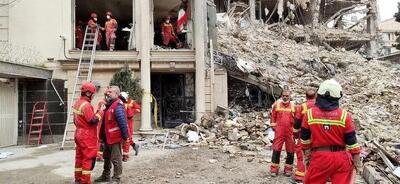  خسارت به یک واحد اداری در حمله آمریکایی صهیونی در اصفهان