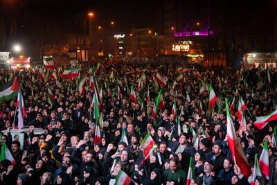  فرمانده نیروی هوافضای سپاه: عقب‌نشینی‌ دشمن نتیجه پشتیبانی مردم در خیابان‌ها از میدان است