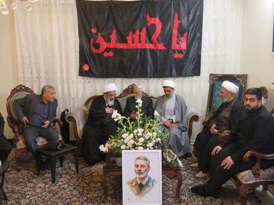  دیدار آیت‌الله محمدجواد فاضل لنکرانی با خانواده شهید سپهبد سید عبدالرحیم موسوی