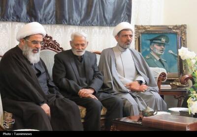  آیت‌الله لنکرانی: شهدای جنگ رمضان یک حیات جدید به انقلاب بخشیدند - تسنیم
