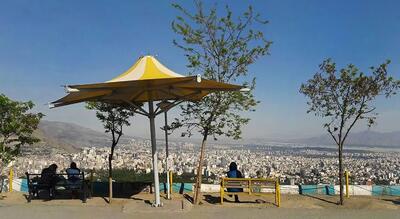  حال و هوای صبح‌گاهی تهران در هوای پاکِ هفتهٔ اولِ فروردین