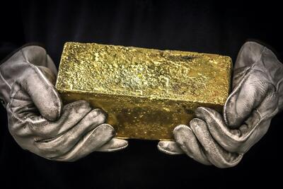  کاهش قیمت طلا به کمترین سطح در دو ماه اخیر