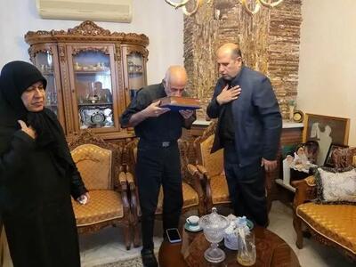 با تمام ظرفیت به امور خانواده های شهدا رسیدگی می کنیم