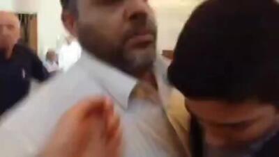  یک کودک فلسطینی تبار در یکی از مساجد اردن، از کشورهایی که در جنگ با اسرائیل به فلسطین کمک کردند تشکر می‌کند + فیلم