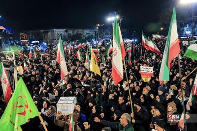  بیست‌وچهارمین شب خروش ایران/ اجتماعات باشکوه مردم در حمایت از انقلاب و رهبری ادامه دارد + فیلم