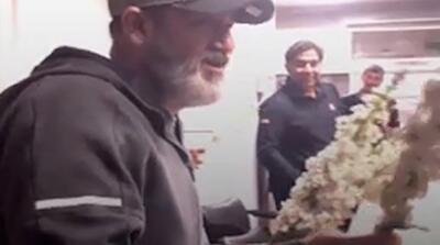  حضور نیمه شب مهران غفوریان کنار آتش‌نشانان پایتخت