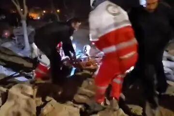  کشف پیکر 7 شهید از خانه های سازمانی راه آهن تبریز بدنبال حمله وحشیانه دشمن