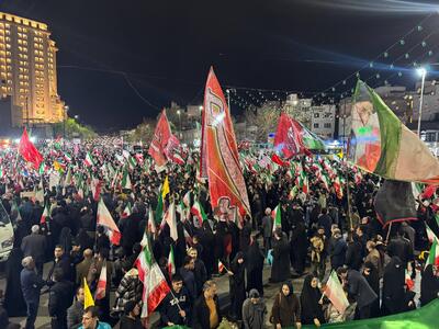  حماسه سازی مشهدی‌ها به عشق وطن در شب بیست‌وچهارم ادامه دارد (۴ فروردین ۱۴۰۵) + فیلم