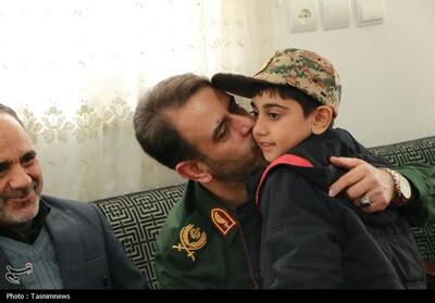  دیدار فرمانده سپاه استان زنجان با خانواده شهدای جنگ - تسنیم