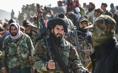  یک کارشناس افغان: آمریکا نگران است در حمله احتمالی زمینی، طالبان در کنار ایران بایستد!