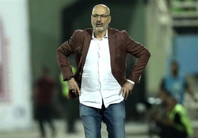  سرمربی استقلال به‌خاطر جنگ بی‌خیال شکایت شد!