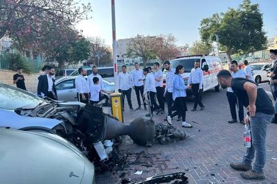  ادعای وال استریت ژورنال: ترامپ به نزدیکانش گفته تمایلی به طولانی شدن جنگ ندارد و به جدول زمانی ۴ تا ۶ هفته پایبند است/ نیویورک تایمز: بسیاری از ۱۳ پایگاه نظامی آمریکا غیرقابل سکونت شده‌اند / رئیس سابق MI6: ایران دست بالا را دارد / فایننشال تایمز: روسیه در آستانه تحویل پهپاد به ایران است / ادعای وال استریت ژورنال از قول سه نماینده کنگره: احتمالاً عملیات زمینی علیه ایران به‌زودی آغاز می‌شود