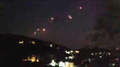  انفجارهای شدید در تل‌آویو / منابع عبری: حزب‌الله بزرگ‌ترین حمله موشکی خود را انجام داد