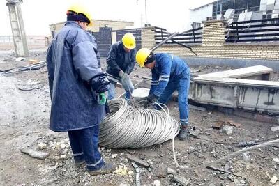  بازسازی شبکه ۲۰ کیلو ولت فشار متوسط آخولای تبریز